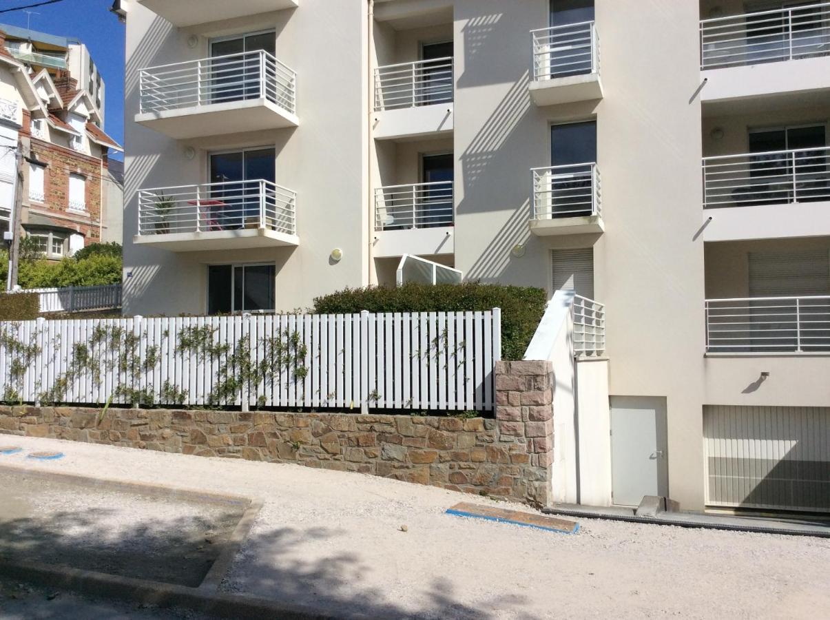 Pleneuf Val Andre Appart Standing 50 M De La Plage 2 A 4 Personnes ภายนอก รูปภาพ